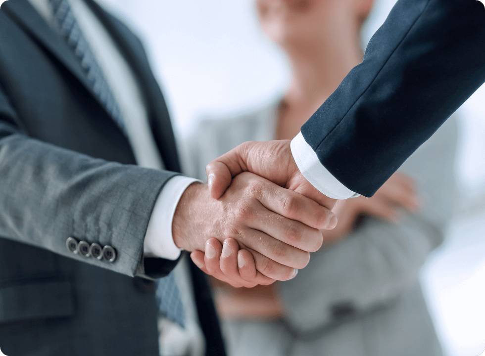 企業案件に強い弁護士をご紹介